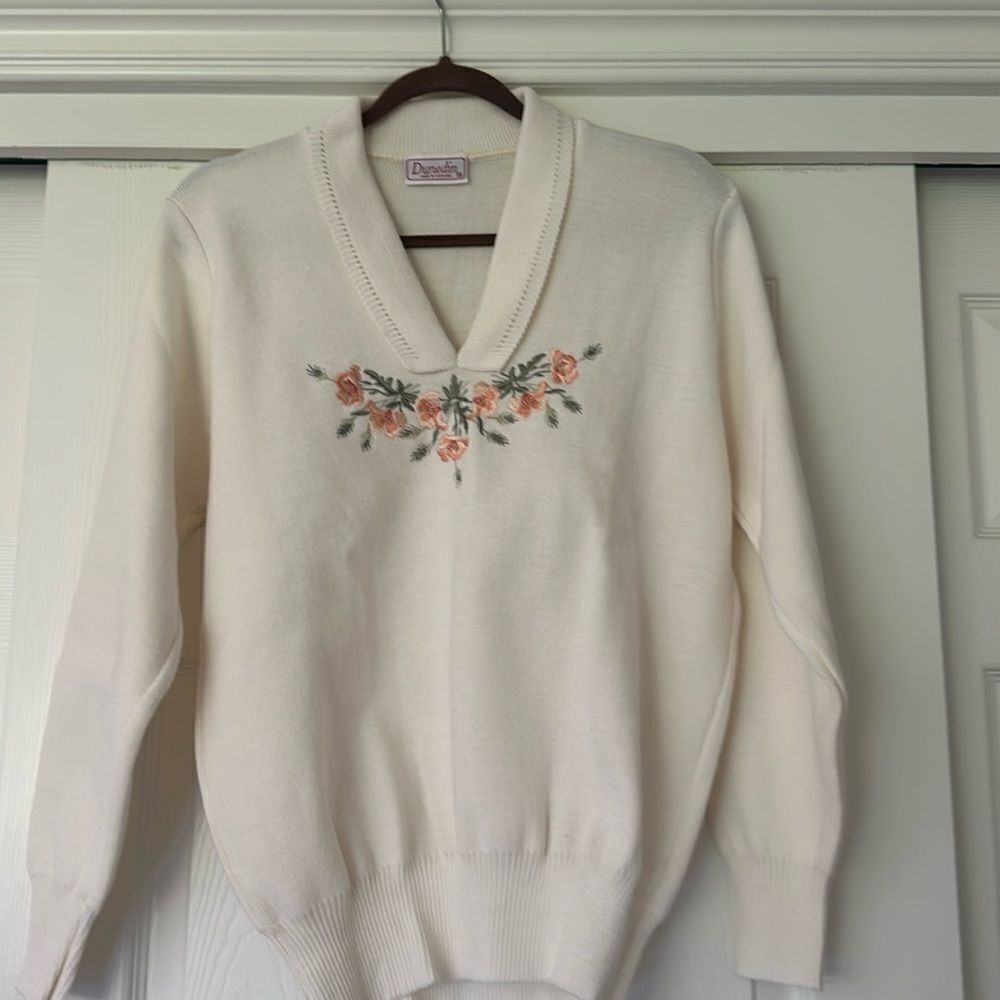 Dunedin cream polo Pull over grandma sweater